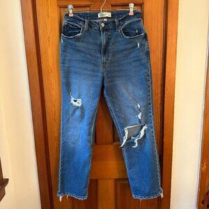 Abercrombie & Fitch Curve Love Ultra High Rise Ankle Straight Jean - Size 28, 6R